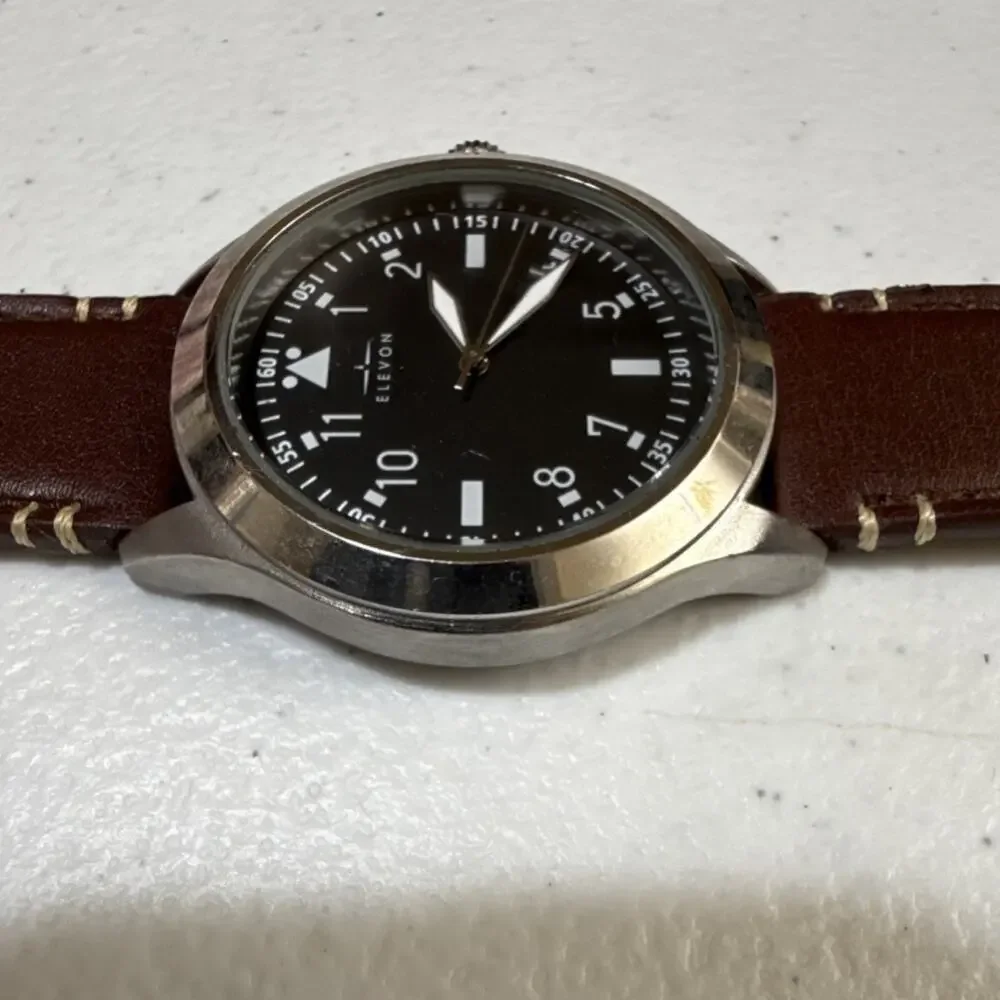 Elevon Men's Watch Black Dial 42mm Case New Band & Battery 22mm Leather (B26)